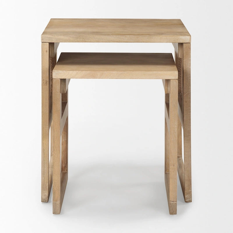 Tables d'appoint gigognes carrées en bois massif avec accents en rotin (ensemble de 2) - 20L x 20l x 23H