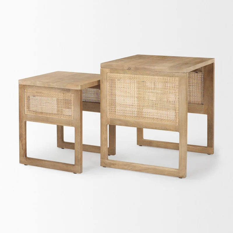 Tables d'appoint gigognes carrées en bois massif avec accents en rotin (ensemble de 2) - 20L x 20l x 23H