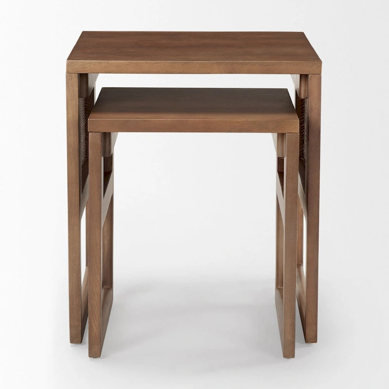 Tables d'appoint gigognes carrées en bois massif avec accents en rotin (ensemble de 2) - 20L x 20l x 23H