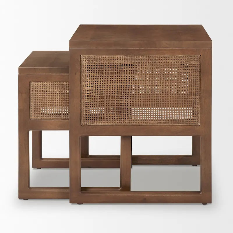 Tables d'appoint gigognes carrées en bois massif avec accents en rotin (ensemble de 2) - 20L x 20l x 23H