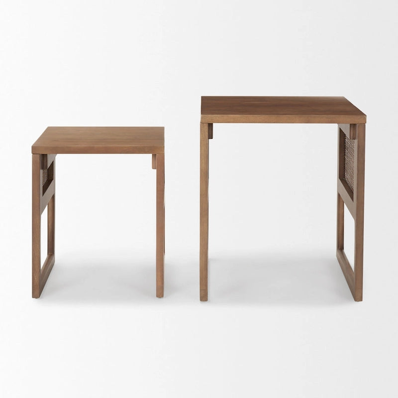 Tables d'appoint gigognes carrées en bois massif avec accents en rotin (ensemble de 2) - 20L x 20l x 23H